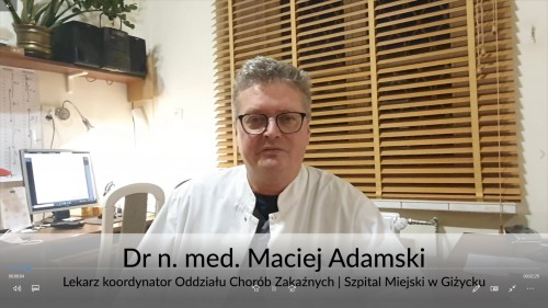 Dr Maciej Adamski zachęca do szczepień