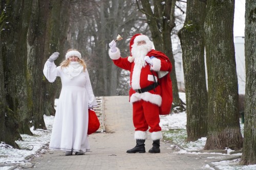 Mikołaj i Śnieżynka | Spotkaj ich w Giżycku już 6 grudnia