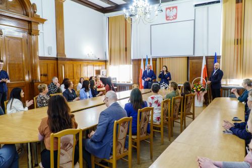 Pierwsze spotkanie Burmistrz Ewy Ostrowskiej z pracownikami 8.05.2024