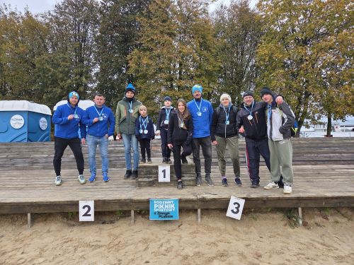 Rodzinny Piknik Sportowy z Zimnym Ptakiem