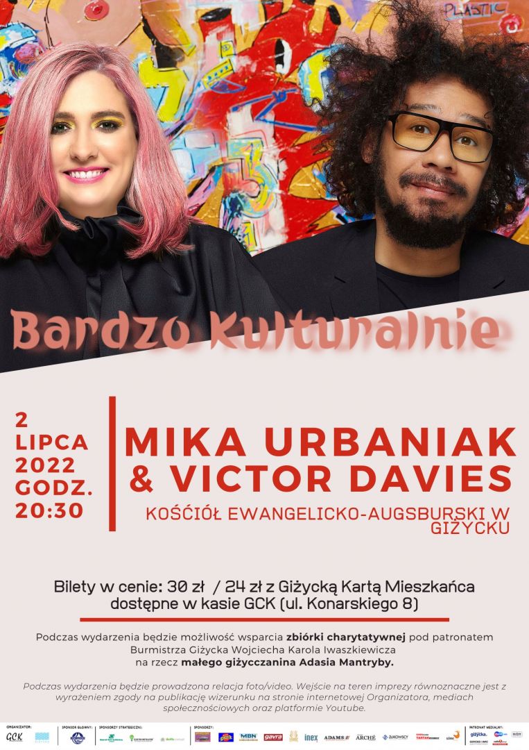 Mika Ubraniak Plakat